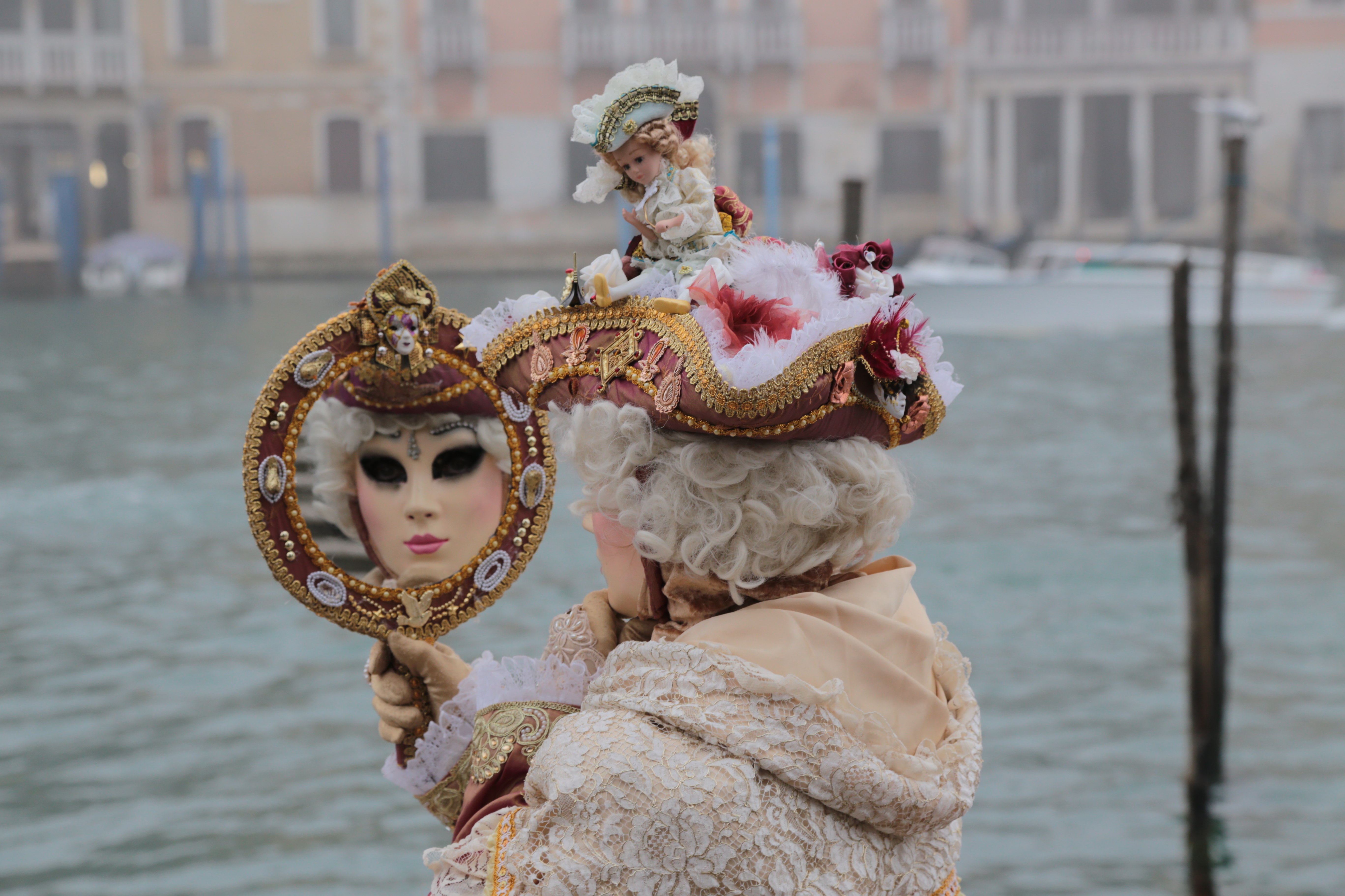 hero-venezia-carnevale